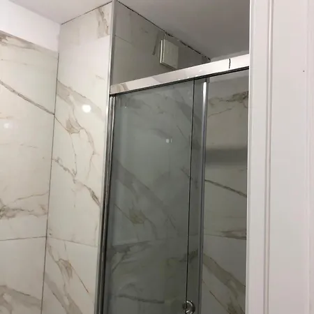 Διαμέρισμα Relux Rezidenc , Shkoze